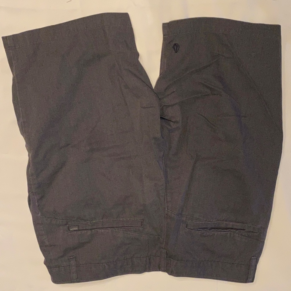 Shorts - Picture 2 of 2